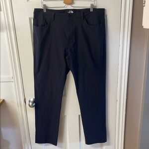 The North Face navy chino golf business casual pants men’s size 38